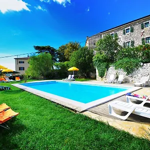 Villa Visnjan Residence Apartament